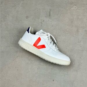 VEJA V-10 Women’s White Orange Fluo Combalt Leather Sneakers Size 37